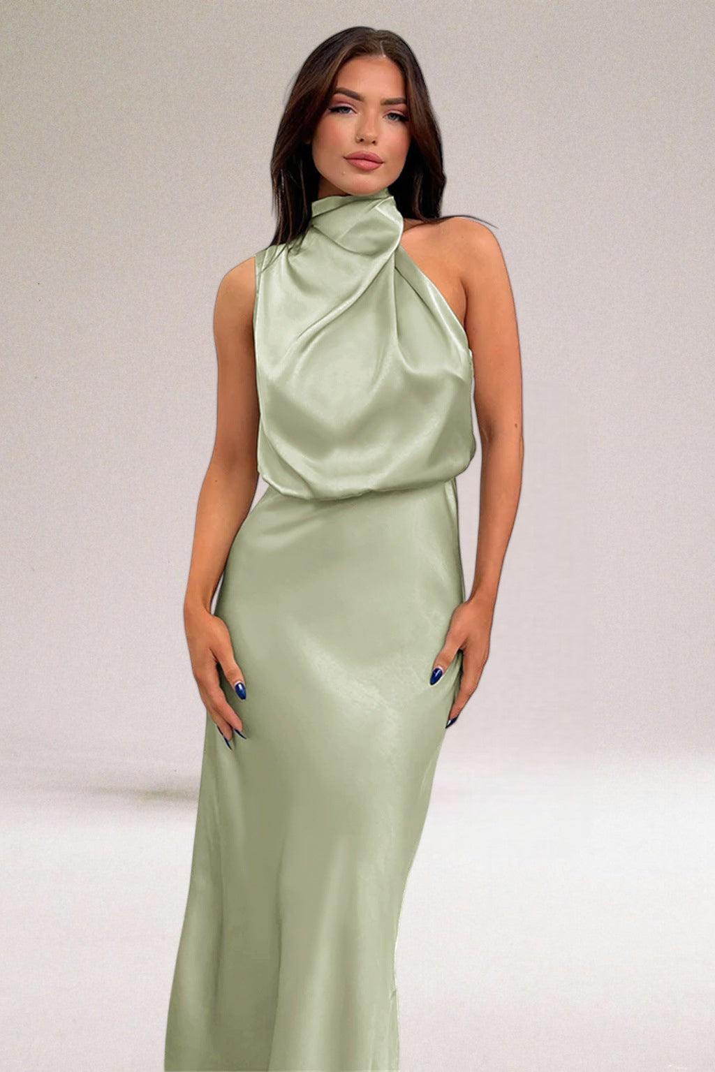 Prestige Mode™ | Robe Satin Glamoureuse avec Col Halter