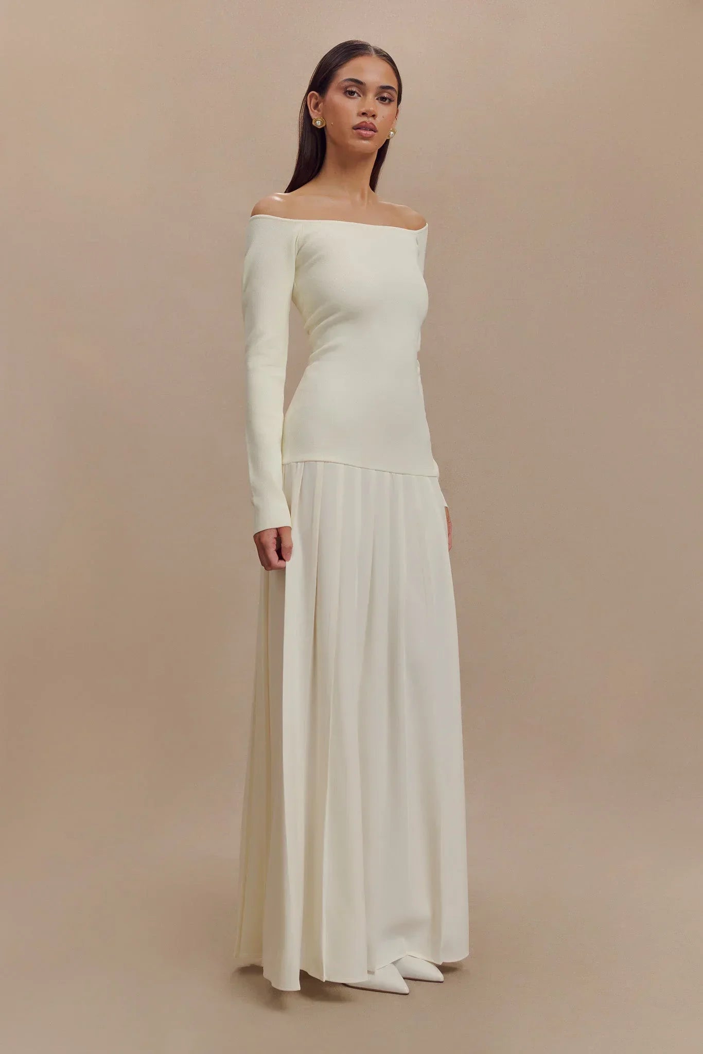 Prestige Mode™ | Robe Maxi Tricotée Off Shoulder - Ivoire