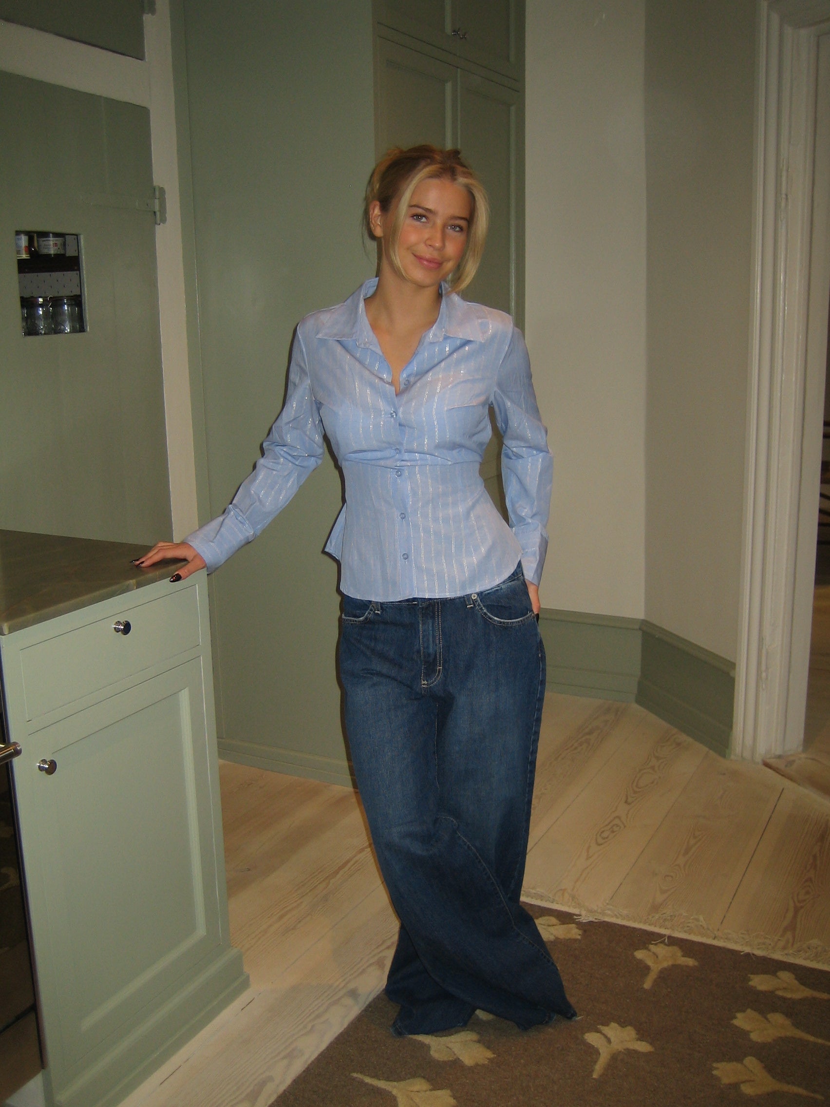 Prestige Mode™ | Chemise ajustée Alberte - Rayures bleu/blanc