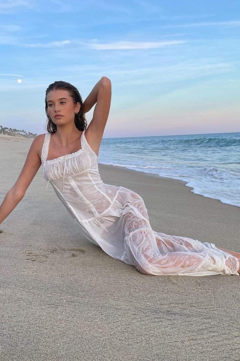 Prestige Mode™ | Robe Maxi Semi-Transparente à Volants Anastasia