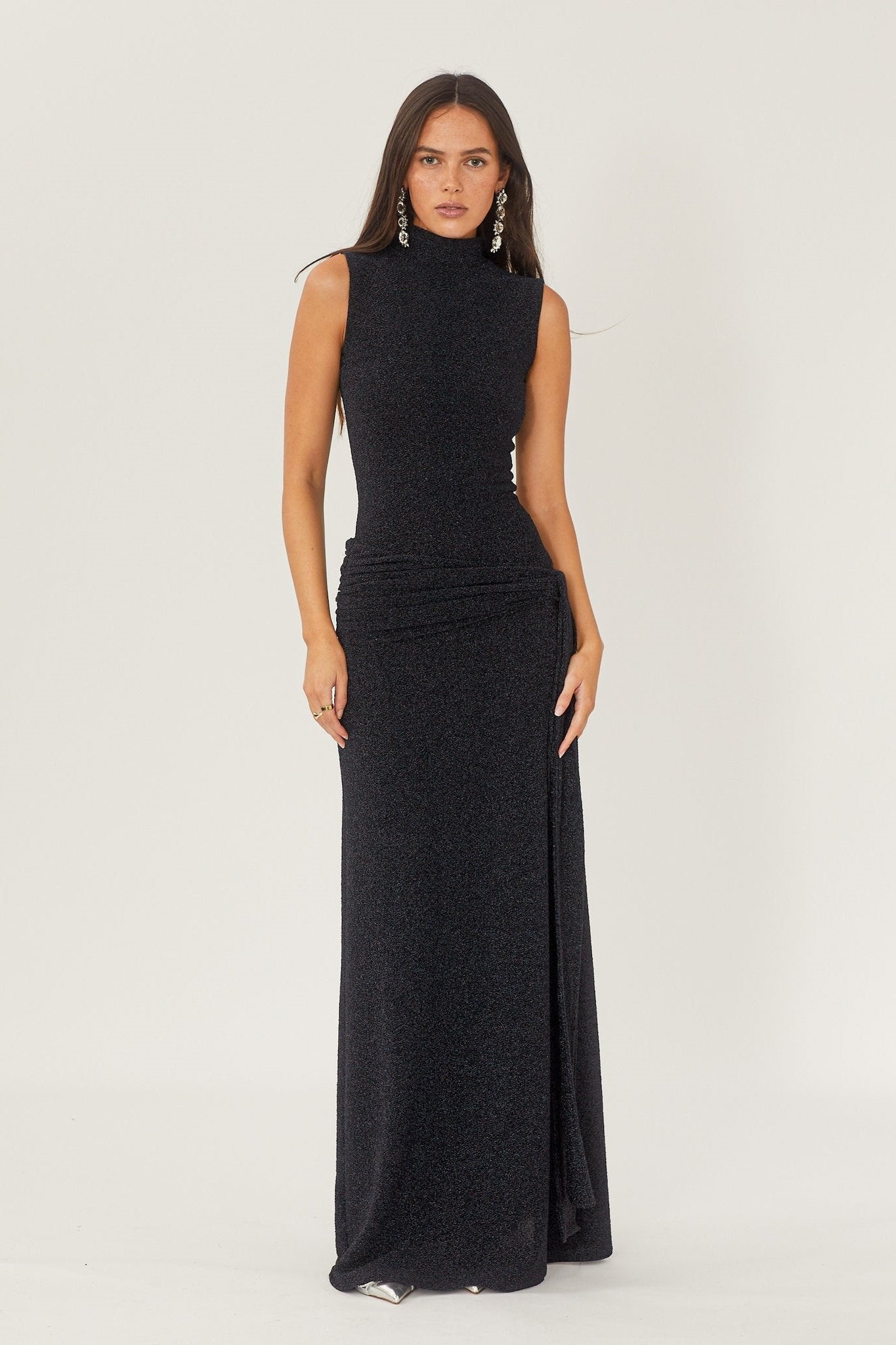 Prestige Mode™ | Robe Maxi Tricot Métallique à Bretelles de Shonna